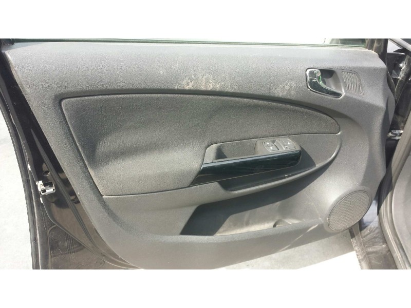 opel corsa d del año 2008