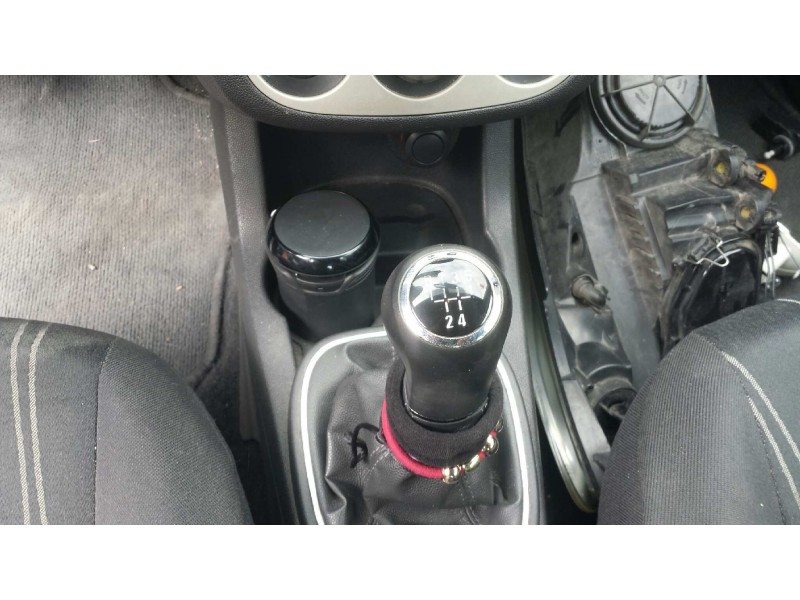 opel corsa d del año 2008