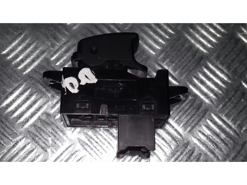 Recambio de mando elevalunas delantero derecho para hyundai i10 referencia OEM IAM 202005491 S160 CONECTOR 7 PINES