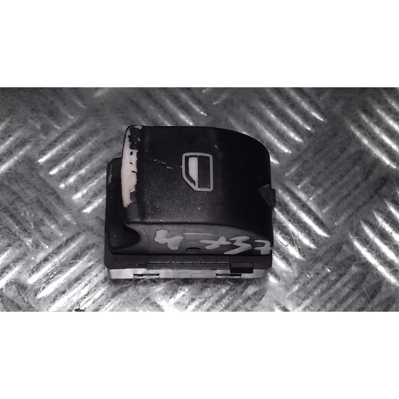 Recambio de mando elevalunas delantero derecho para audi a6 berlina (4f2) referencia OEM IAM 4F0959855  CONECTOR 4 PINES