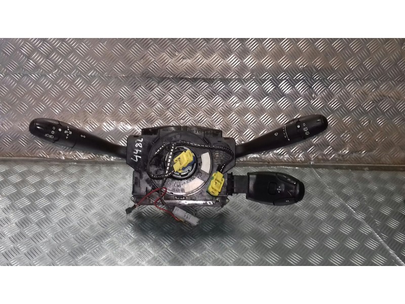 Recambio de mando luces para peugeot 206 berlina referencia OEM IAM 96413 COM2000DAV 