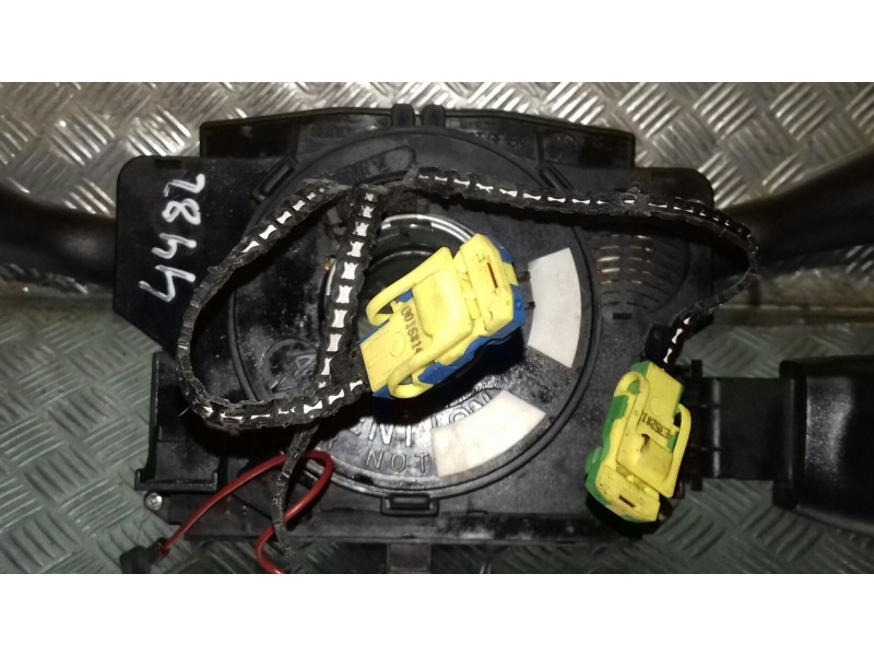 Recambio de mando luces para peugeot 206 berlina referencia OEM IAM 96413 COM2000DAV 