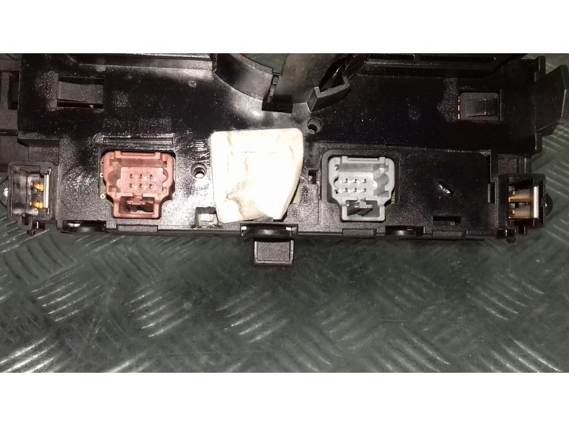 Recambio de mando luces para peugeot 206 berlina referencia OEM IAM 96413 COM2000DAV 
