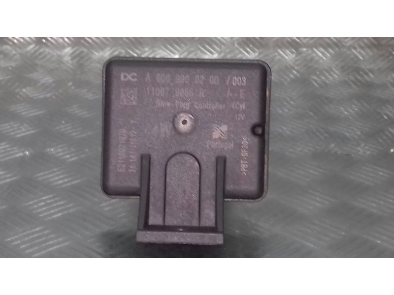 Recambio de caja precalentamiento para mercedes-benz sprinter 02.00  caja cerrada referencia OEM IAM A6089000200 110679886R 