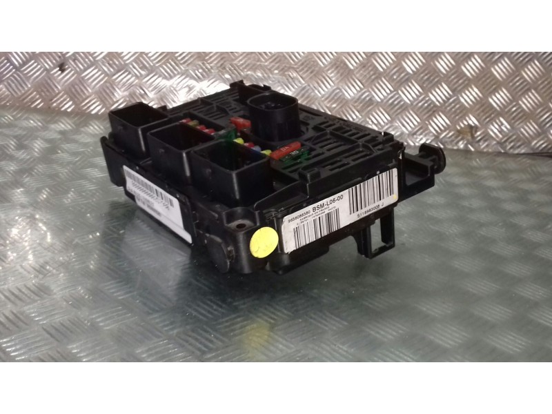 Recambio de caja reles / fusibles para citroen c5 berlina referencia OEM IAM 9656086580 BSM L0600 S118983006J