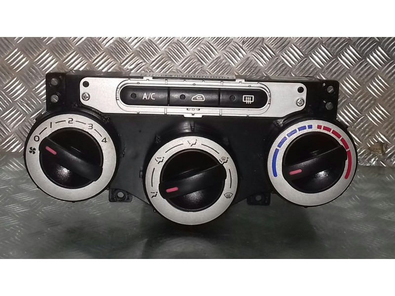 Recambio de mando calefaccion / aire acondicionado para hyundai i10 referencia OEM IAM 972500X0304X  