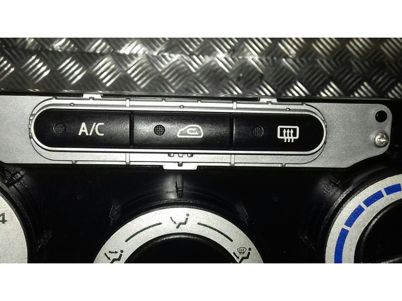 Recambio de mando calefaccion / aire acondicionado para hyundai i10 referencia OEM IAM 972500X0304X  