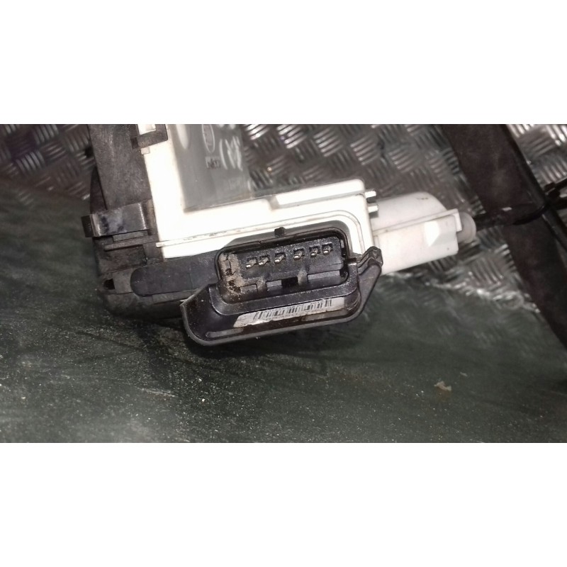 Recambio de cerradura puerta delantera derecha para citroen c3 referencia OEM IAM A048069 NEGRA CONECTOR 6 PINES