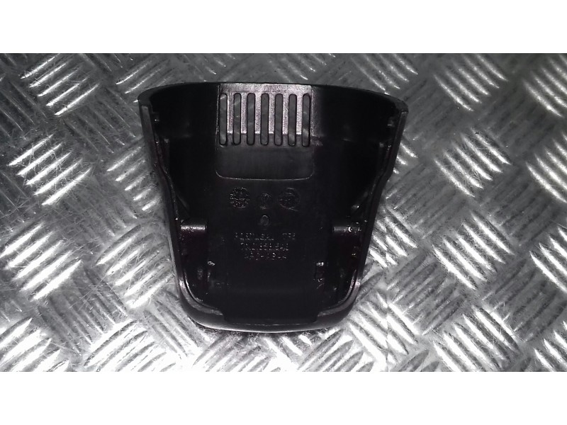 Recambio de moldura para volkswagen sharan (7n1) referencia OEM IAM 7N0858548  