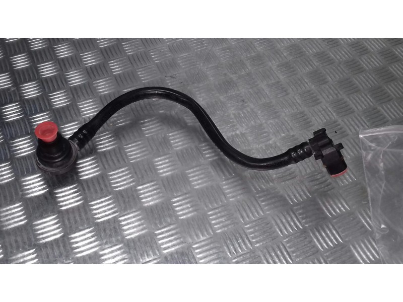 Recambio de tubo para renault trafic referencia OEM IAM 8200421335  DEPOSITO DE AIRE