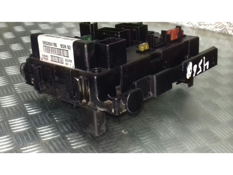 Recambio de caja reles / fusibles para peugeot 206 berlina referencia OEM IAM 9650664180 BSM B2 DELPHI