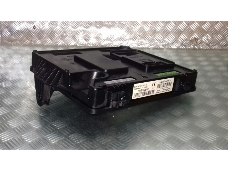 Recambio de modulo electronico para renault megane iii berlina 5 p referencia OEM IAM 284B17255R S180098001 CONTINENTAL