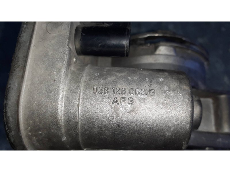 Recambio de caja mariposa para volkswagen polo (9n1) referencia OEM IAM 038128063G 038128063GAPG PIERBURG