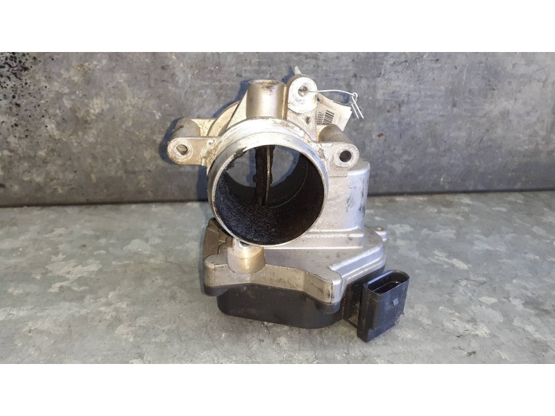 Recambio de caja mariposa para seat ibiza (6j5) referencia OEM IAM 03L128063A0V100 03L128063A0V VALEO