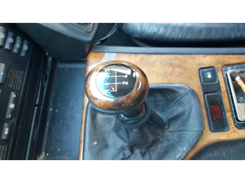 bmw serie 5 berlina (e39) del año 1998