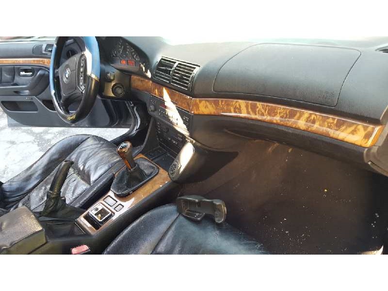 bmw serie 5 berlina (e39) del año 1998