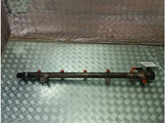 Recambio de rampa inyectora para mercedes-benz sprinter 02.00  caja cerrada referencia OEM IAM A6120700095 0445215007 BOSCH