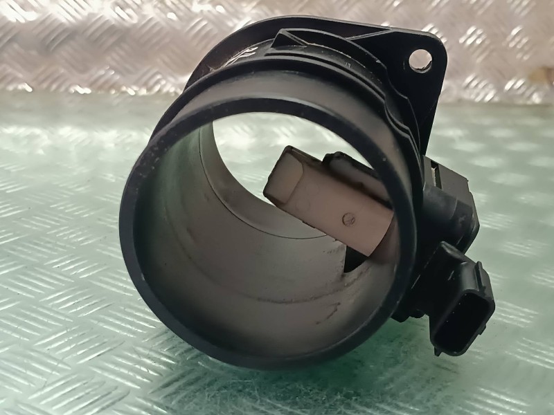 Recambio de caudalimetro para dacia lodgy referencia OEM IAM 8200682558  