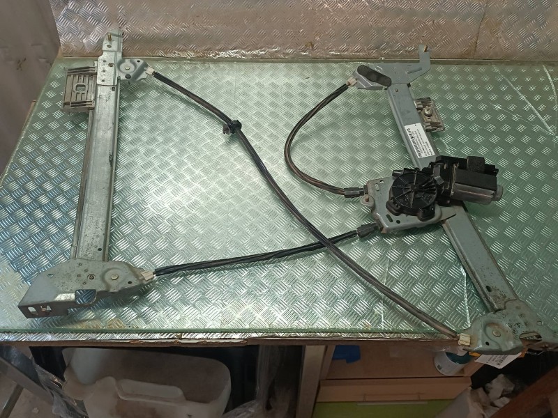 Recambio de elevalunas delantero izquierdo para renault megane ii berlina 5p authentique referencia OEM IAM 116937B 440726M ELEC