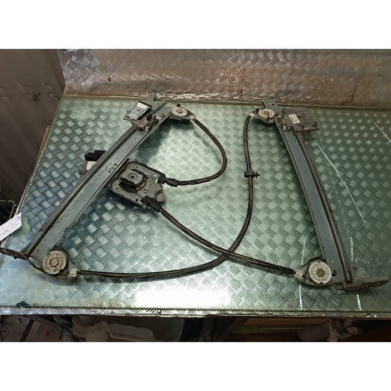 Recambio de elevalunas delantero izquierdo para renault megane ii berlina 5p authentique referencia OEM IAM 116937B 440726M ELEC