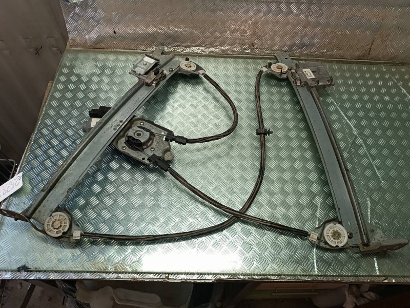 Recambio de elevalunas delantero izquierdo para renault megane ii berlina 5p authentique referencia OEM IAM 116937B 440726M ELEC