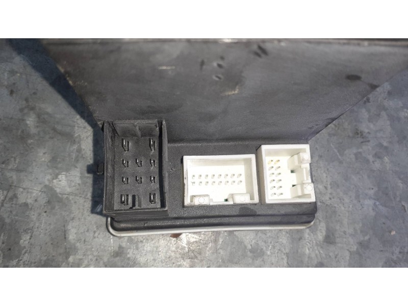 Recambio de centralita cierre para audi a3 (8l) referencia OEM IAM 8D0862257B 8D0862257 VDO