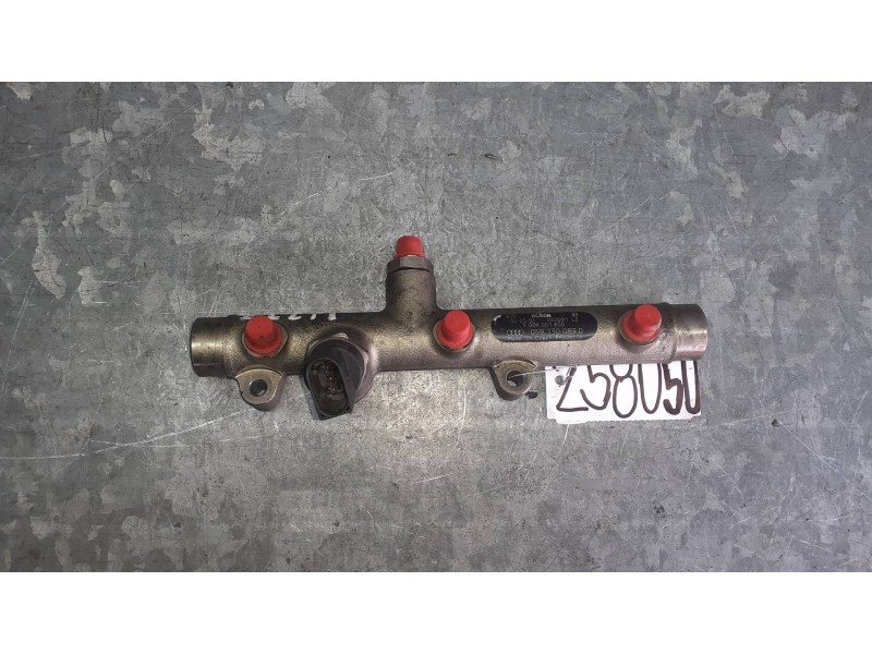 Recambio de rampa inyectora para audi a6 berlina (4f2) referencia OEM IAM 059130089D F00R001650 BOSCH