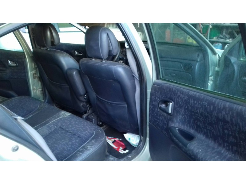 renault megane i fase 2 berlina (ba0) del año 2002