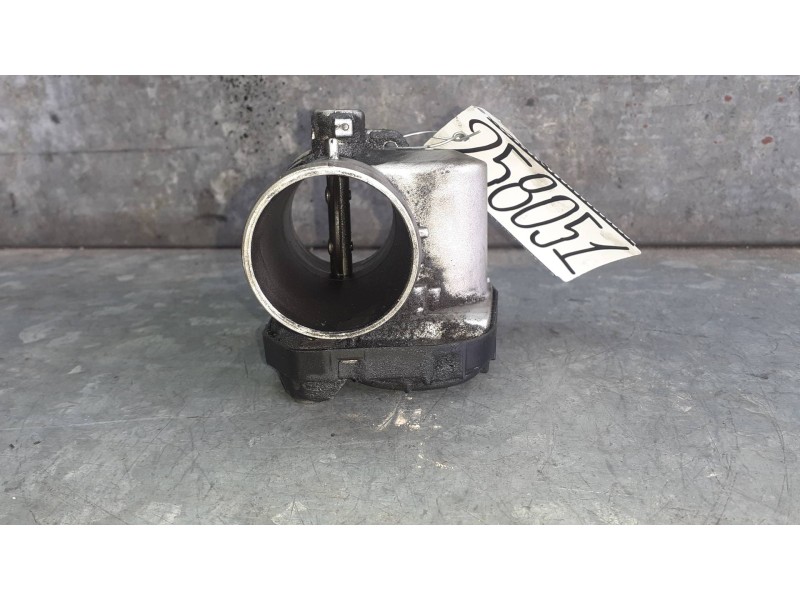 Recambio de caja mariposa para renault scenic ii referencia OEM IAM 8200302798D  JOHNSON CONTROLS