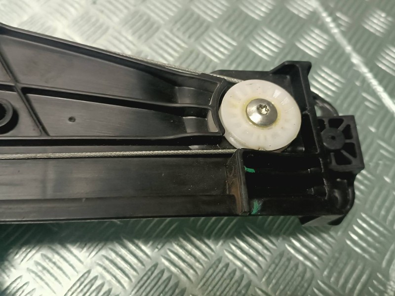 Recambio de elevalunas trasero derecho para peugeot 3008 allure referencia OEM IAM 9830388880 156120861 ELECTRICO