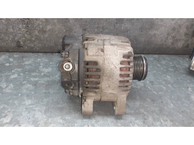Recambio de alternador para citroen c3 referencia OEM IAM 9646321780 VALEO 