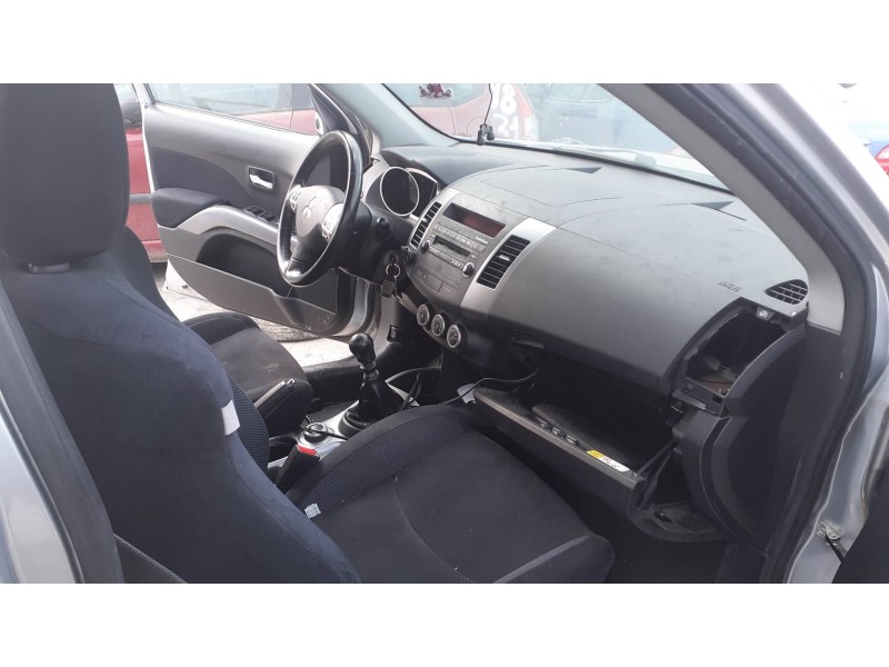 mitsubishi outlander (cw0) del año 2009