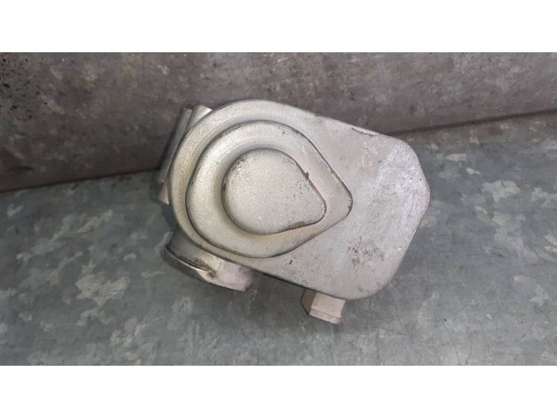 Recambio de caja mariposa para opel corsa c referencia OEM IAM 8973002310  PIERBURG