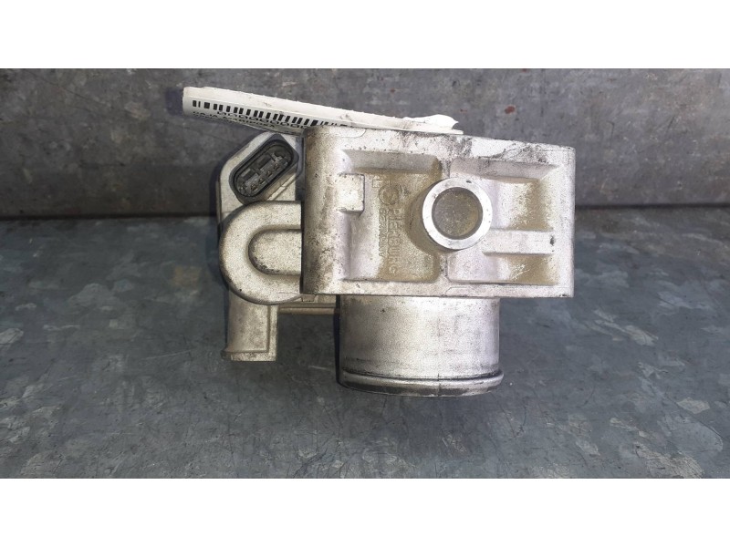 Recambio de caja mariposa para opel corsa c referencia OEM IAM 8973002310  PIERBURG