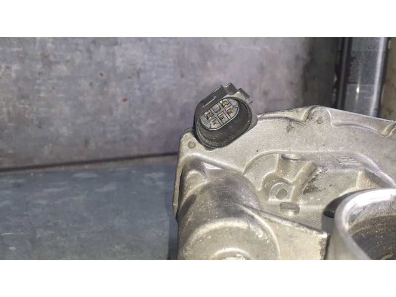 Recambio de caja mariposa para opel insignia berlina referencia OEM IAM 55564164 50569200 GM