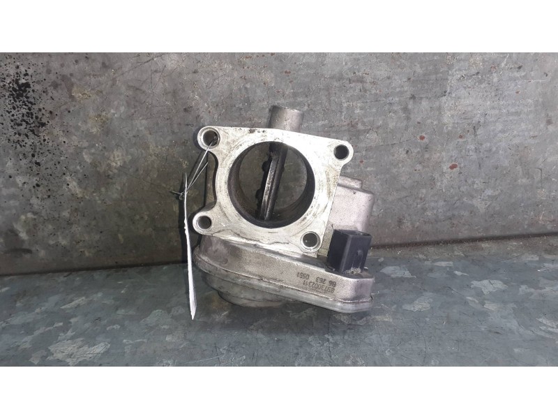 Recambio de caja mariposa para opel corsa c blue line referencia OEM IAM 8973002311  PIERBURG