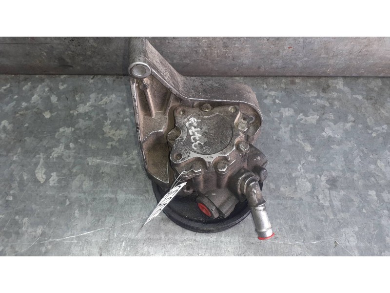 Recambio de bomba direccion para bmw serie 1 berlina (e81/e87) 120d referencia OEM IAM ZFLS7692974546 11884410DE 3242779045302