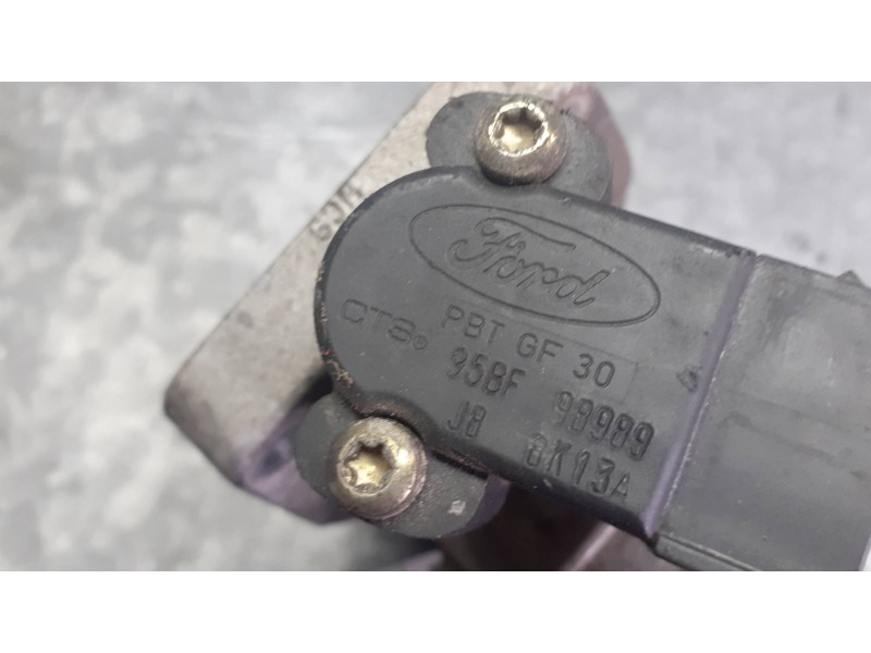 Recambio de caja mariposa para ford fiesta berlina referencia OEM IAM 95BF9B989 96BFEA 