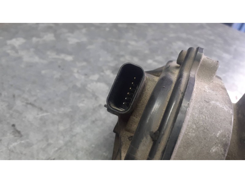 Recambio de caja mariposa para ford focus berlina (cap) referencia OEM IAM 2S6U9E927D 2S6UEB VISTEON