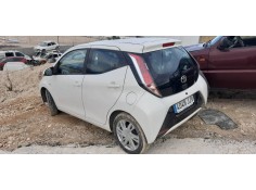 toyota aygo del año 2015 2