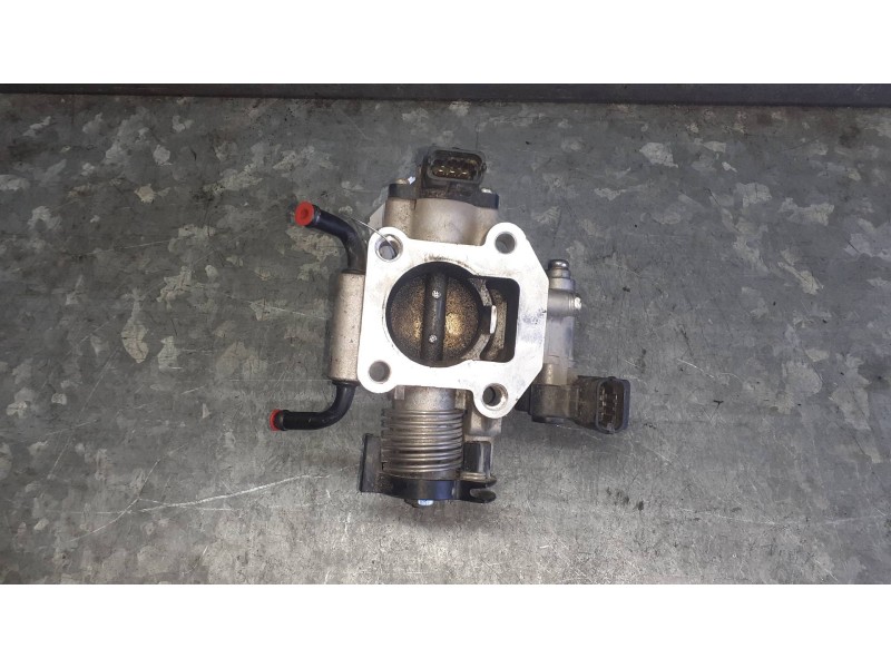 Recambio de caja mariposa para hyundai i10 referencia OEM IAM 3510002930  