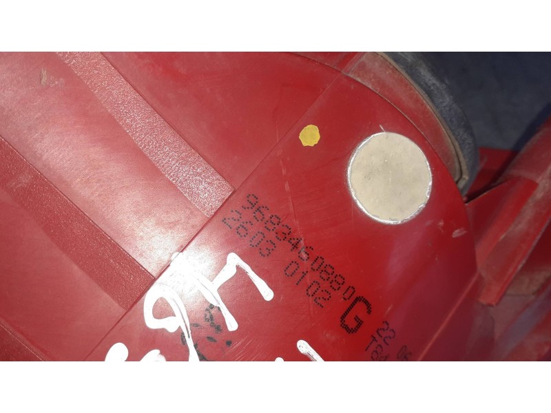 Recambio de piloto trasero izquierdo para peugeot 3008 referencia OEM IAM 9683460880  26030102