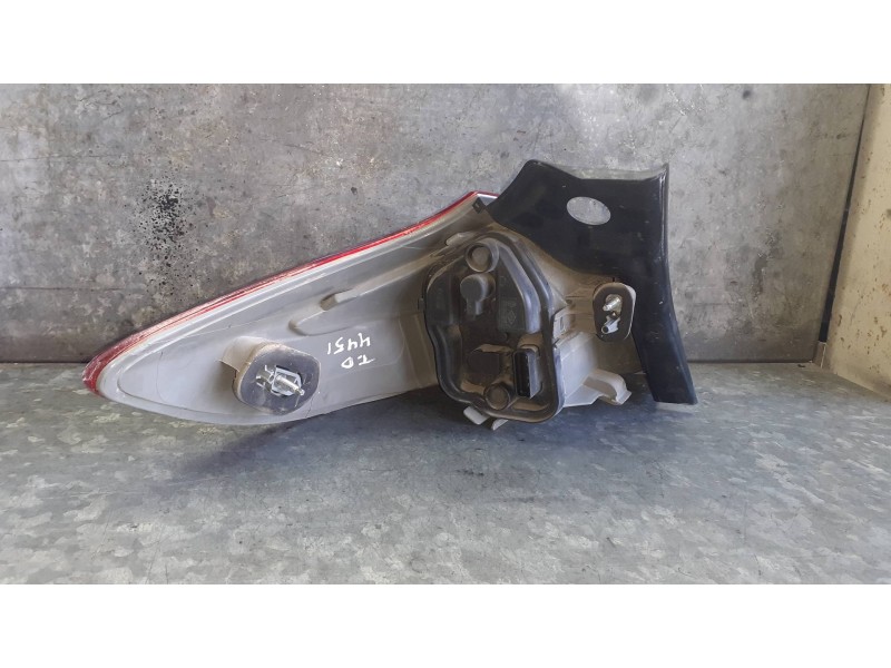 Recambio de piloto trasero derecho para renault megane iii berlina 5 p referencia OEM IAM 89319601 265500007R VALEO