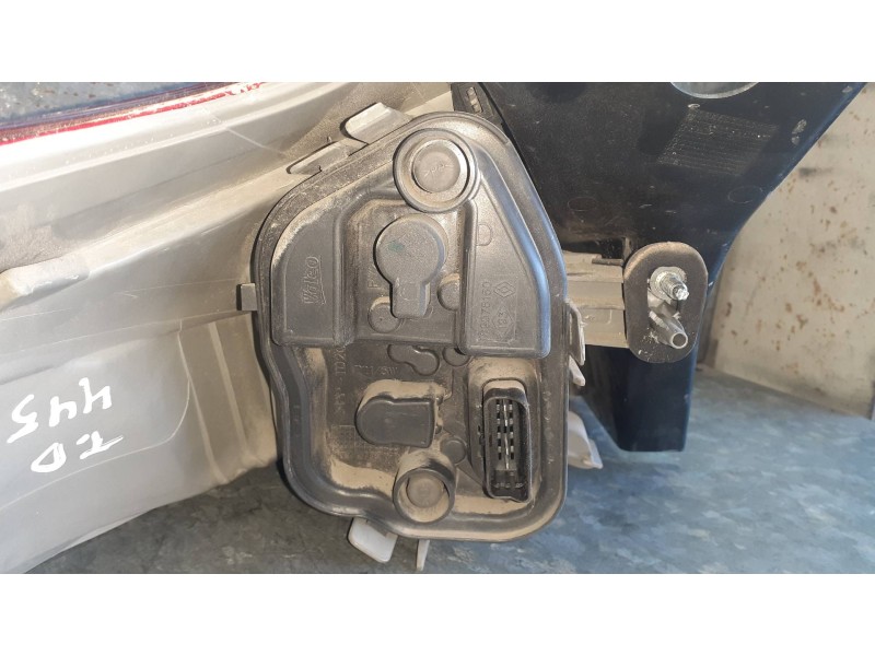 Recambio de piloto trasero derecho para renault megane iii berlina 5 p referencia OEM IAM 89319601 265500007R VALEO