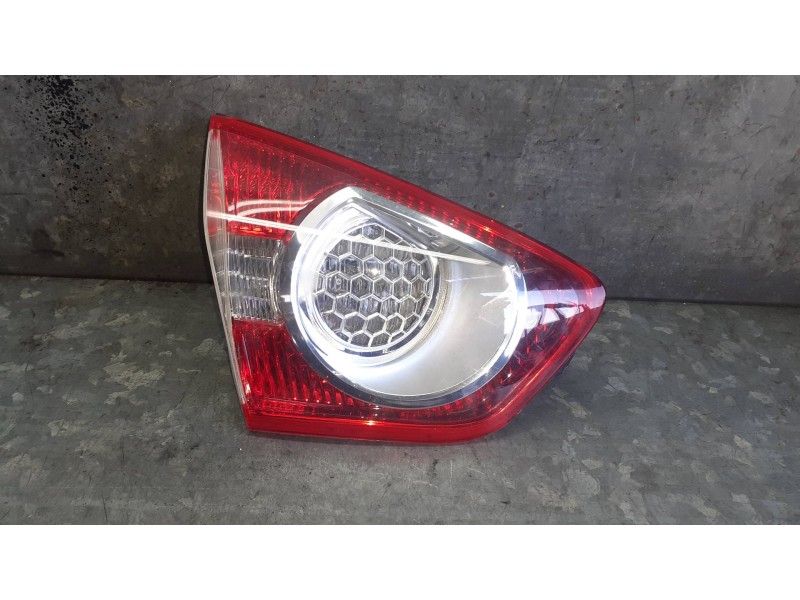 Recambio de piloto trasero izquierdo interior para ford kuga (cbv) referencia OEM IAM 8V4113A603AD  2ZR00954601