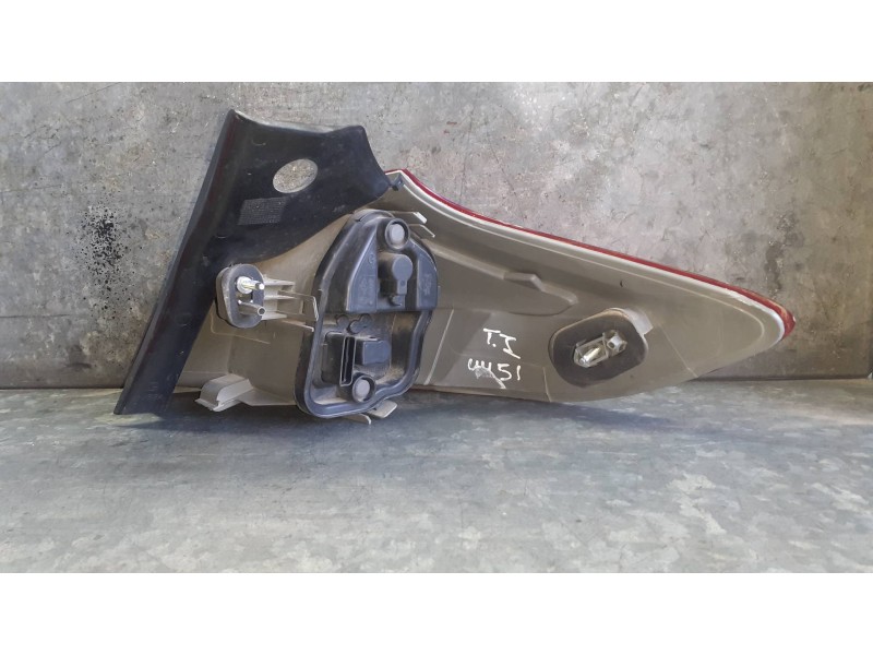 Recambio de piloto trasero izquierdo para renault megane iii berlina 5 p referencia OEM IAM 89319591 265550007R VALEO