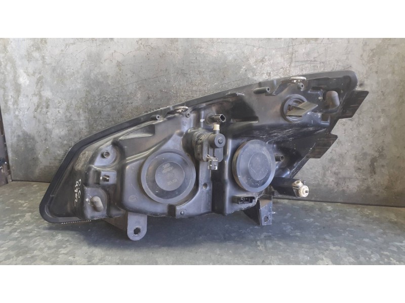 Recambio de faro derecho para renault scenic ii referencia OEM IAM 15810400RE  