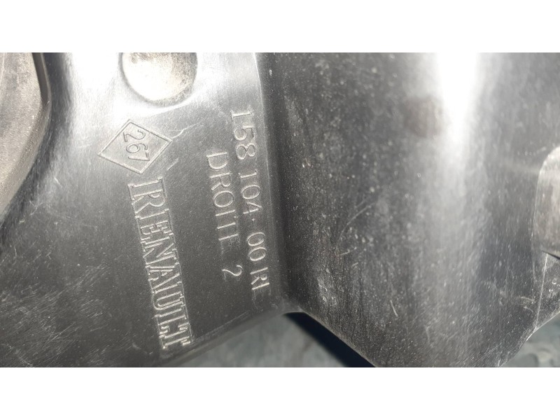 Recambio de faro derecho para renault scenic ii referencia OEM IAM 15810400RE  