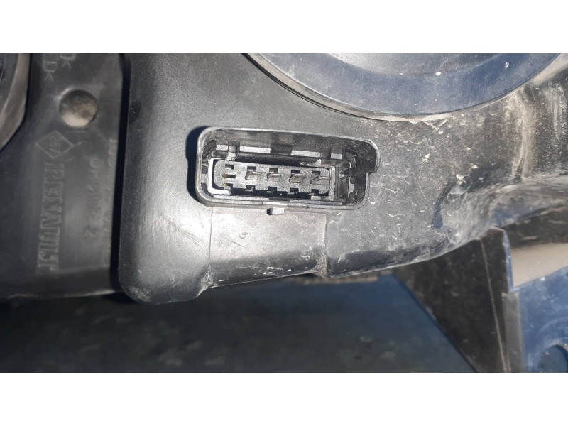 Recambio de faro derecho para renault scenic ii referencia OEM IAM 15810400RE  