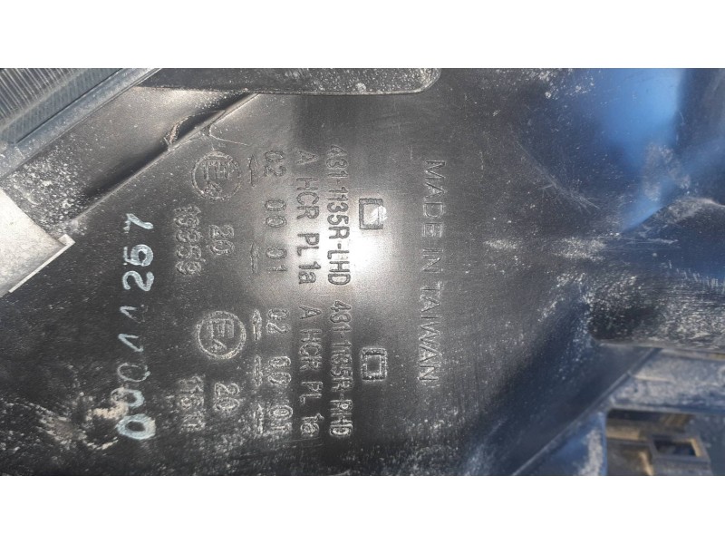 Recambio de faro derecho para ford ka (ccq) 2 collection referencia OEM IAM 4311135RLHD  4311135RRHD